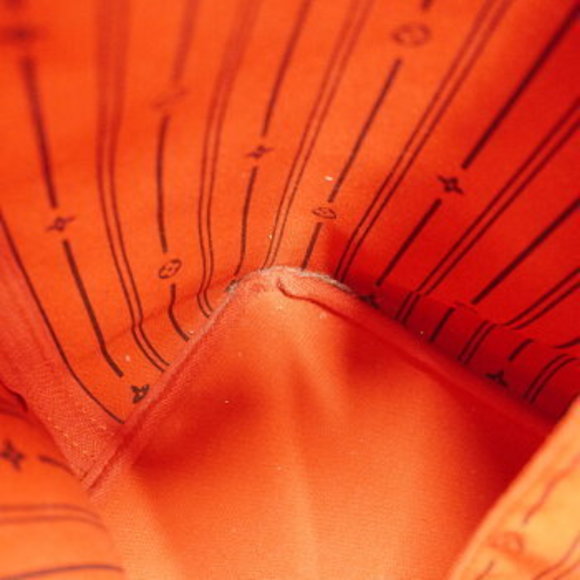 Louis Vuitton Damier Neverfull GM Tote Bag - Picture 13 of 14